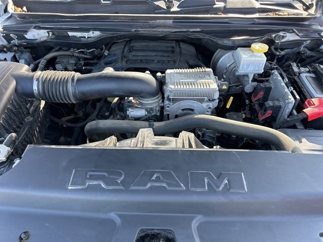 2022 RAM 1500 Laramie Crew Cab 4x4 5'7" Box