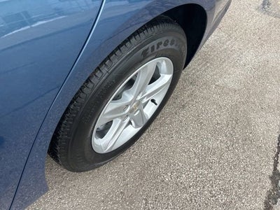 2025 Chevrolet Malibu LS