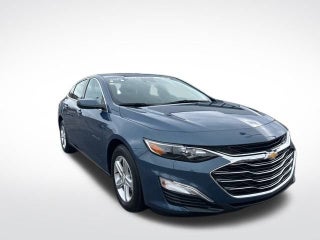 2025 Chevrolet Malibu LS