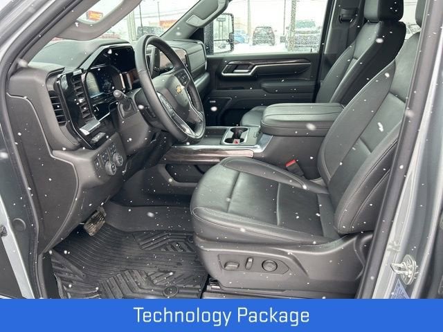 2025 Chevrolet Silverado 3500 HD LTZ