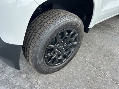 2025 Chevrolet Colorado WT/LT