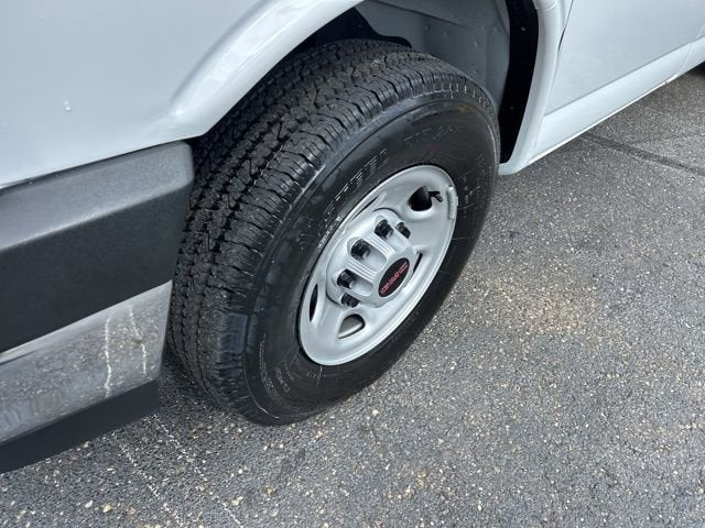 2025 GMC Savana Cargo 2500 Work Van