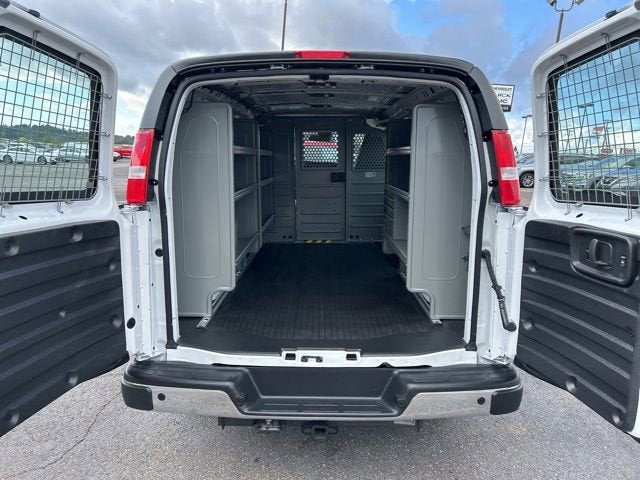 2025 GMC Savana Cargo 2500 Work Van