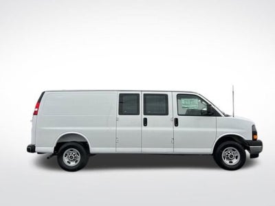 2025 GMC Savana Cargo 2500 Work Van