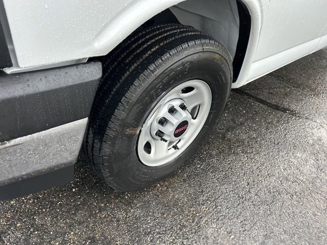 2025 GMC Savana Cargo 2500 Work Van