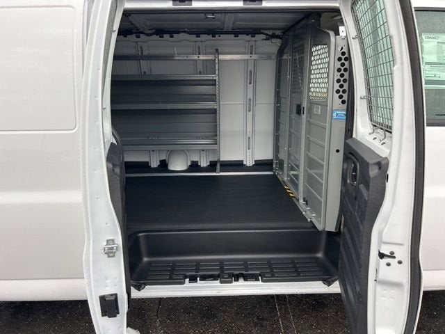2025 GMC Savana Cargo 2500 Work Van