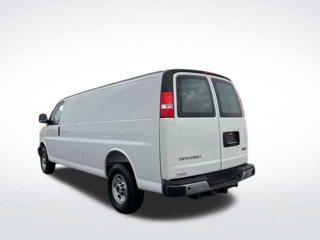 2025 GMC Savana Cargo 2500 Work Van