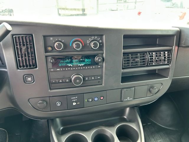 2025 GMC Savana Cargo 2500 Work Van