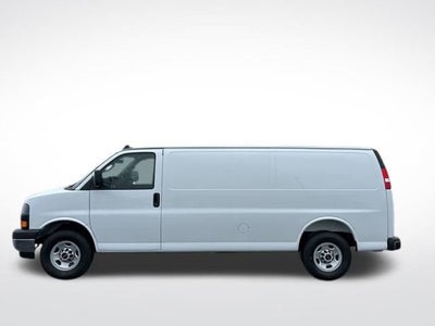 2025 GMC Savana Cargo 3500 Work Van
