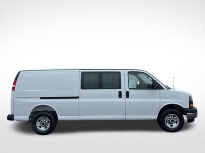 2025 GMC Savana Cargo 3500 Work Van