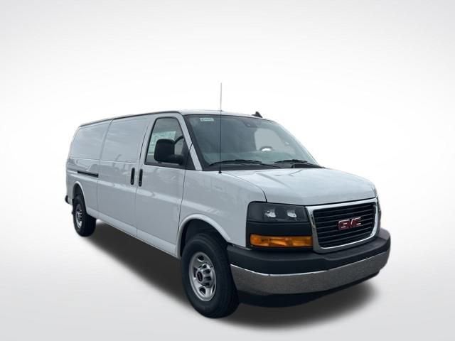 2025 GMC Savana Cargo 3500 Work Van