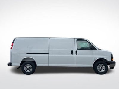 2025 GMC Savana Cargo 3500 Work Van