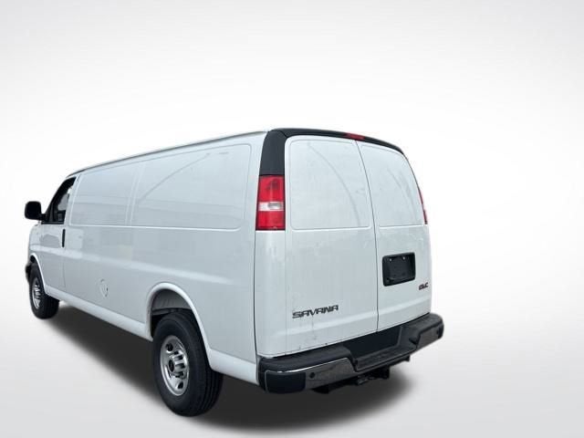 2025 GMC Savana Cargo 3500 Work Van