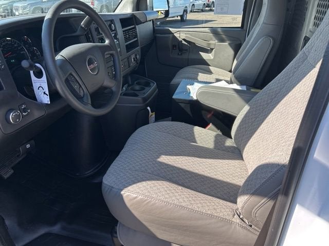 2025 GMC Savana Cargo 3500 Work Van
