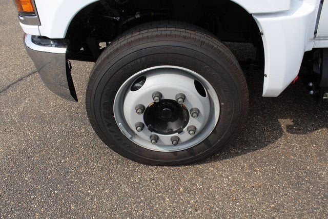 2023 Chevrolet Silverado 5500 HD Work Truck