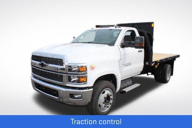 2023 Chevrolet Silverado 6500 HD Work Truck