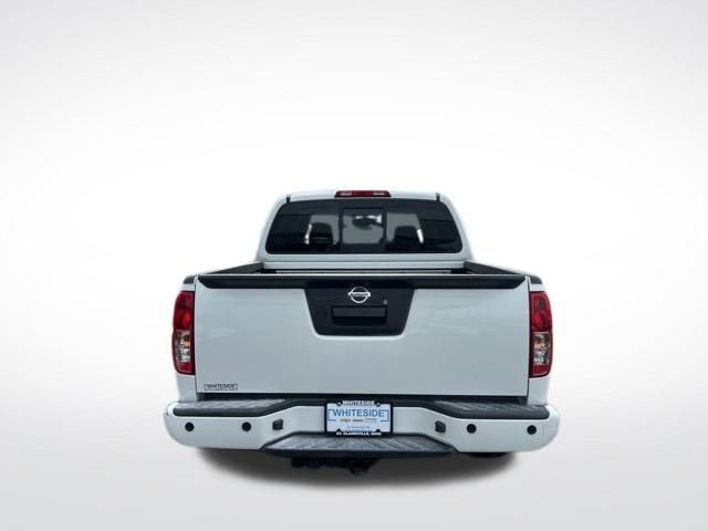 2021 Nissan Frontier Crew Cab SV 4x4