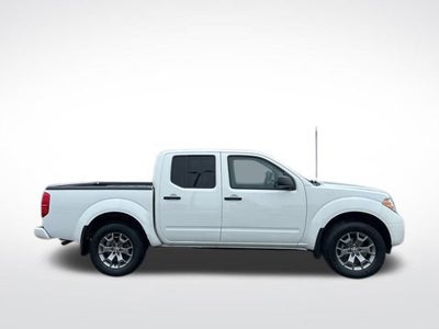 2021 Nissan Frontier Crew Cab SV 4x4