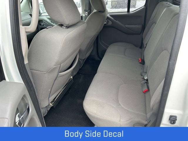 2021 Nissan Frontier Crew Cab SV 4x4