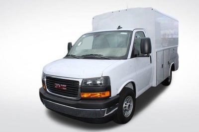 2024 GMC Savana Cutaway 3500 1WT