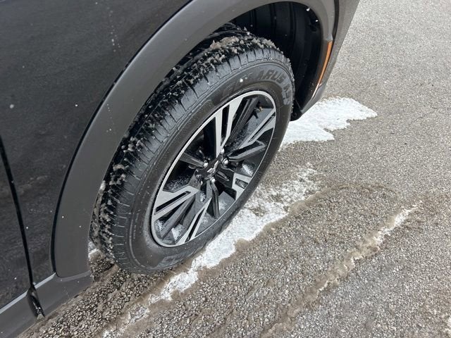 2024 Mitsubishi Eclipse Cross SE