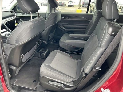 2023 Jeep Grand Cherokee L Laredo 4x4