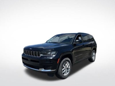 2023 Jeep Grand Cherokee L Laredo 4x4