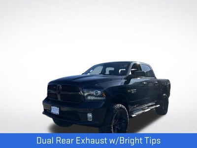2018 RAM 1500 Night Crew Cab 4x4 5'7" Box
