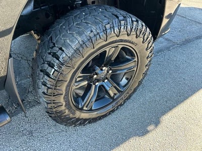 2018 RAM 1500 Night Crew Cab 4x4 5'7" Box