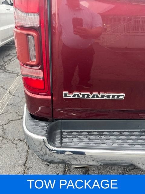 2019 RAM 1500 Laramie Crew Cab 4x4 6'4" Box
