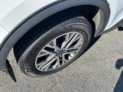2021 Ford Escape SEL
