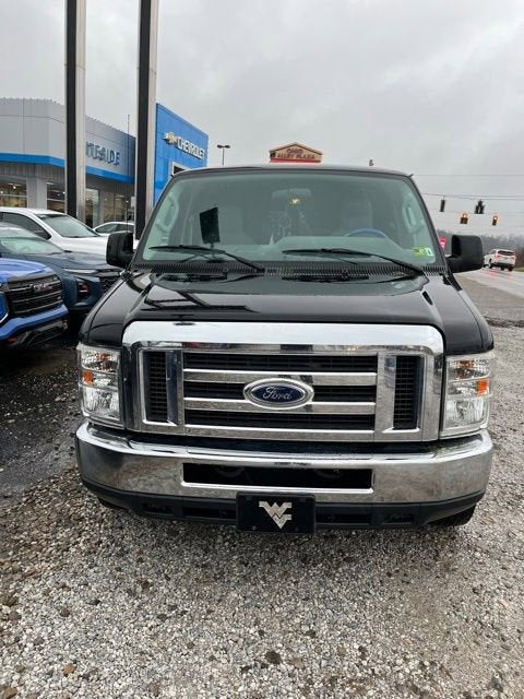 2013 Ford Econoline Cargo Van Commercial