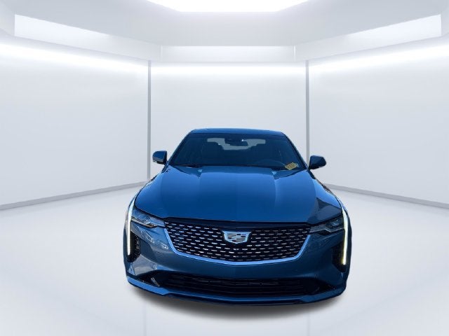 2023 Cadillac CT4 Luxury