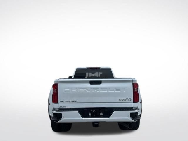 2026 Chevrolet Silverado 3500 HD High Country DRW