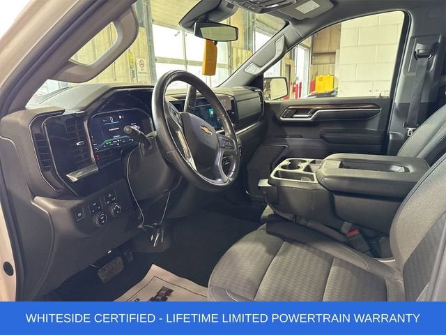 2022 Chevrolet Silverado 1500 LT (2FL)