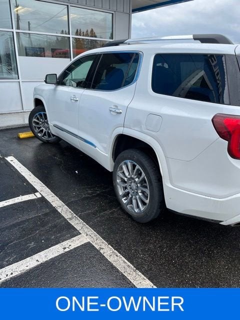 2023 GMC Acadia Denali