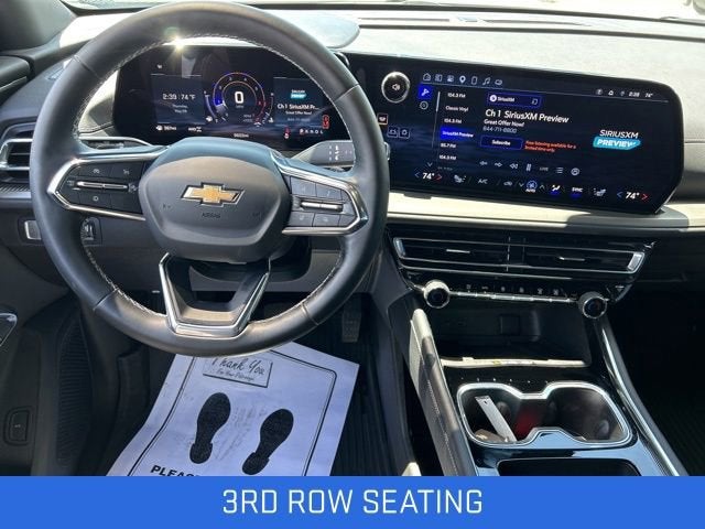 2025 Chevrolet Traverse LT - Photo 2
