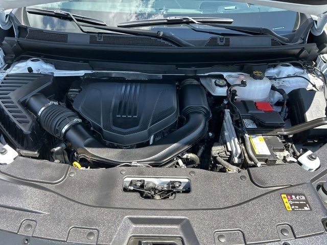 2025 Chevrolet Traverse LT - Photo 21