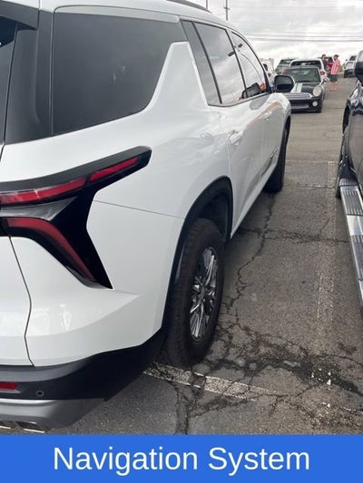 2025 Chevrolet Traverse LT