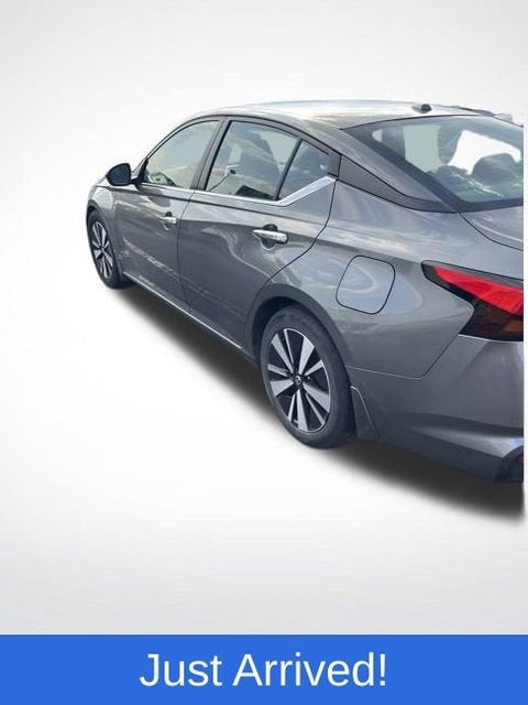2022 Nissan Altima SV FWD