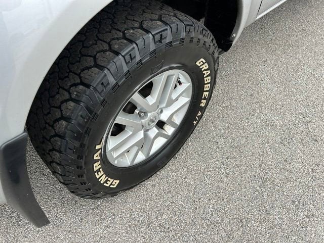 2016 Nissan Frontier SV