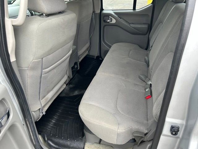 2016 Nissan Frontier SV