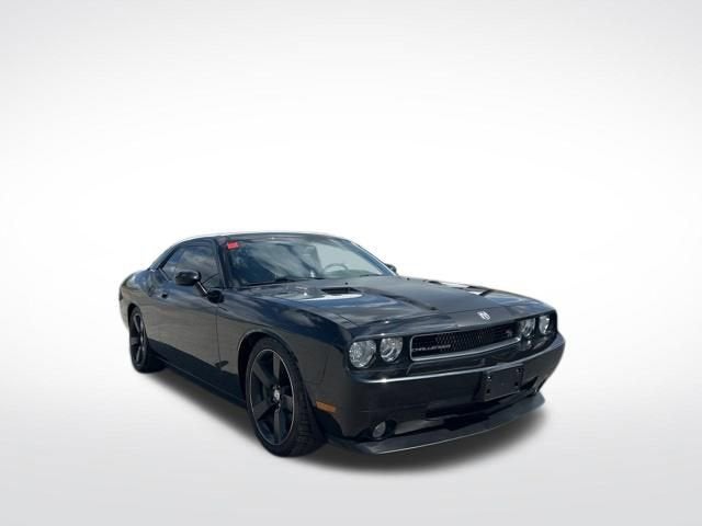 2009 Dodge Challenger R/T's photo