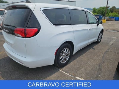 2024 Chrysler Voyager LX