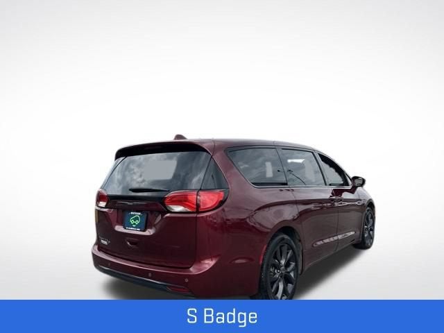 2020 Chrysler Pacifica Touring