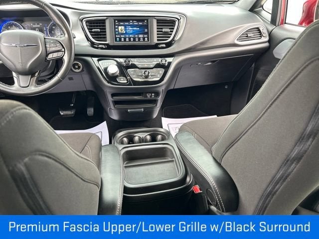 2020 Chrysler Pacifica Touring