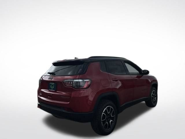 2025 Jeep Compass Trailhawk - Photo 12