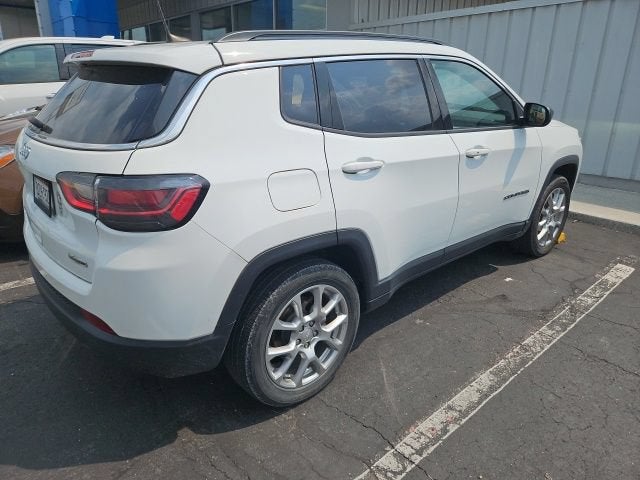 2023 Jeep Compass Latitude Lux FWD