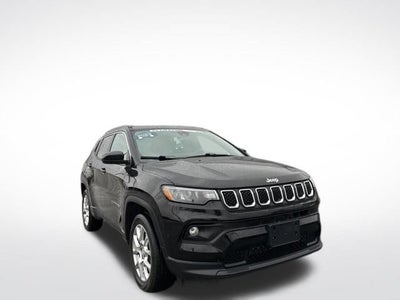 2023 Jeep Compass Latitude Lux FWD