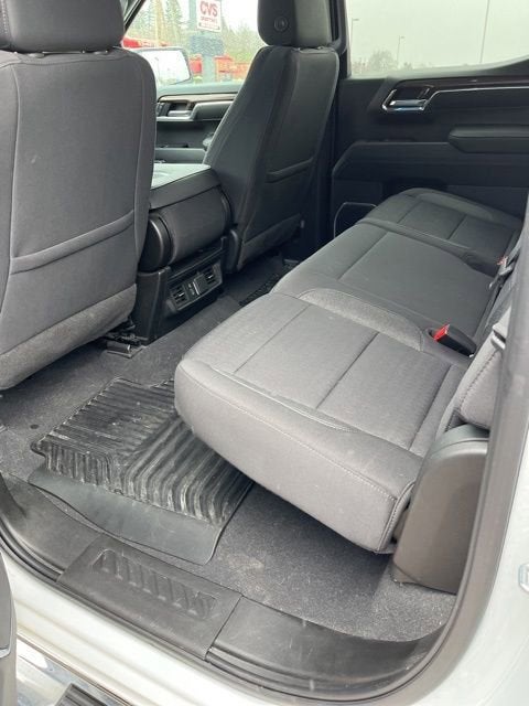 2022 Chevrolet Silverado 1500 LT (2FL)